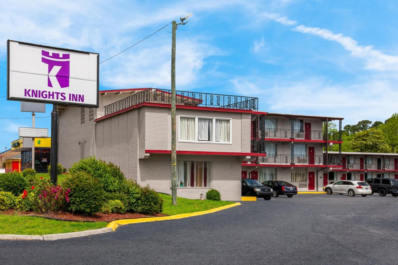 Knights Inn Fayetteville - Fort Bragg Exterior foto