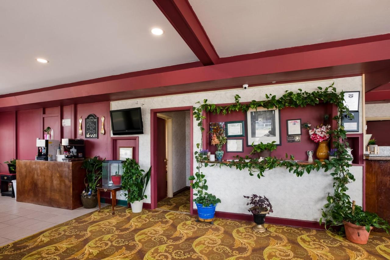 Knights Inn Fayetteville - Fort Bragg Exterior foto